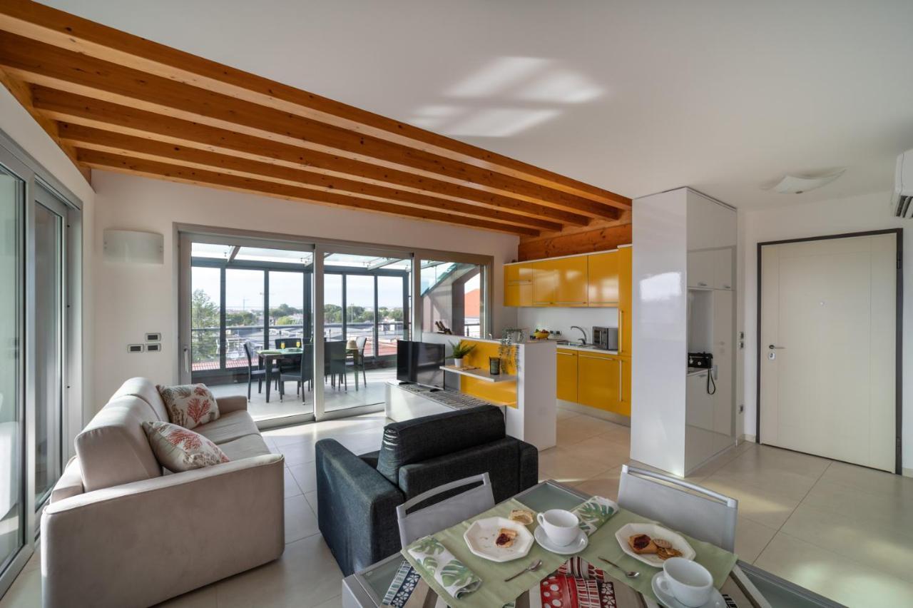 Residenza Ore Felici ลินญาโน ซับเบียโดโร ภายนอก รูปภาพ