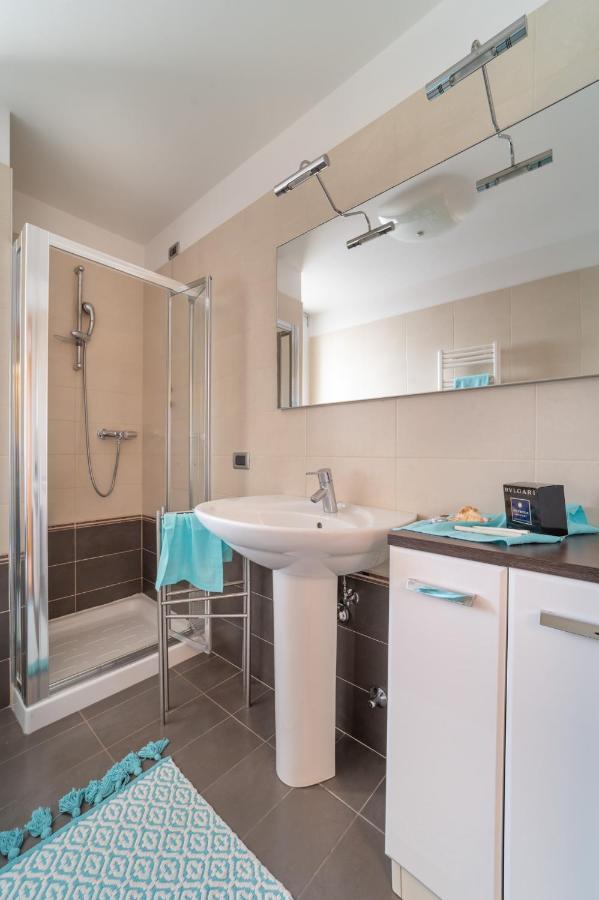Residenza Ore Felici ลินญาโน ซับเบียโดโร ภายนอก รูปภาพ