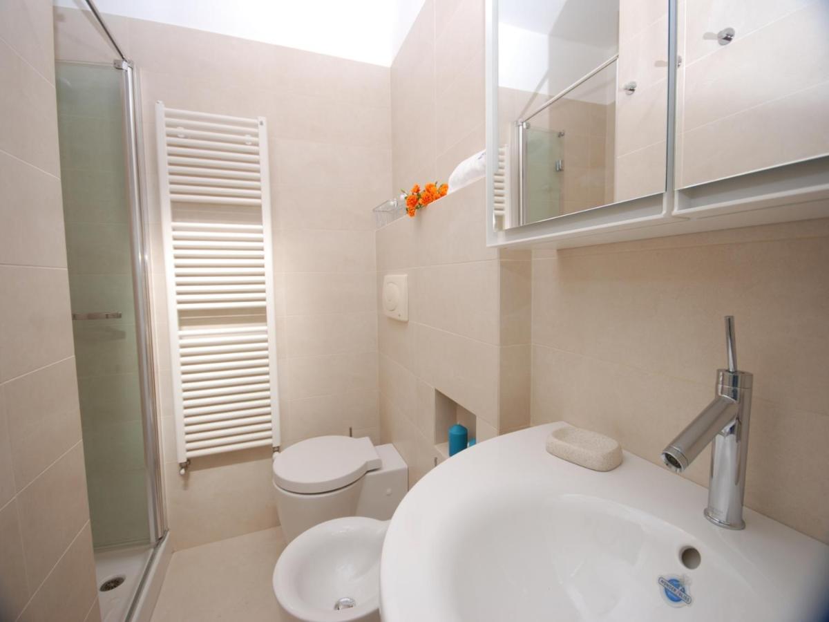 Residenza Ore Felici ลินญาโน ซับเบียโดโร ภายนอก รูปภาพ