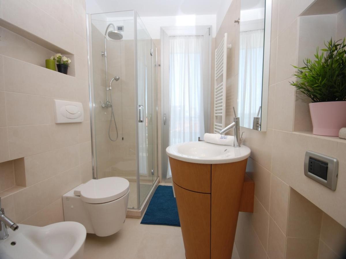 Residenza Ore Felici ลินญาโน ซับเบียโดโร ภายนอก รูปภาพ