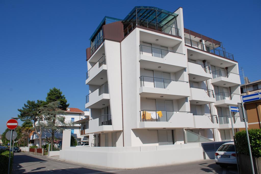 Residenza Ore Felici ลินญาโน ซับเบียโดโร ภายนอก รูปภาพ
